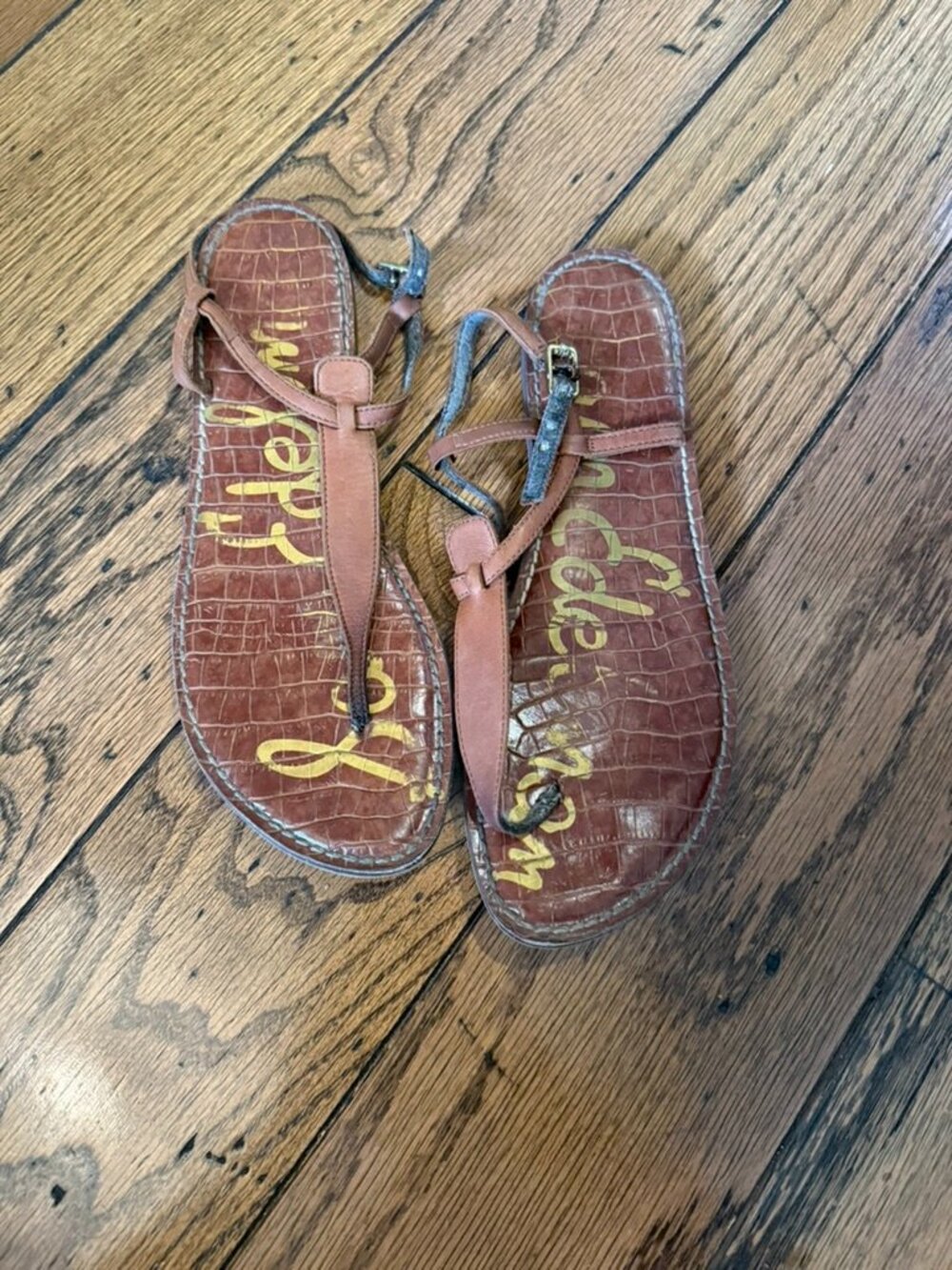 Sam Edelman Gigi Tan Leather T-Strap Sandals 10 - Picture 2 of 3